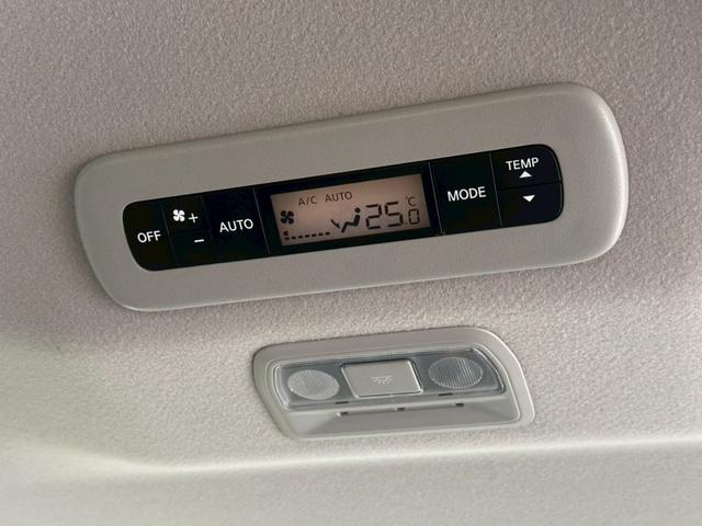 セレナ ｅ－パワー　ハイウェイスターＶ　１オナ　防水シート　１００Ｖ電源　ＥＴＣ　ドラレコ　ＮＣナビ　プロパイ　アラウンドビュー　デジタルミラー　バンパーイルミ　アダプティブＬＥＤヘッドライト　　ＬＥＤフォグ　ＳＯＳコール　純正１６型ＡＷ（20枚目）