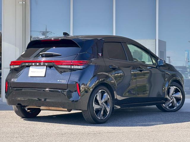 オーラ G FOUR レザーエディション 1オナ 革シート 4WD ETC2.0   ドラレコ BOSEサウンド シートヒータ ハンドルヒータ アラモニ デジタルミラー  NCナビ プロパイ LEDヘッドライト LEDフォグ ワイヤレス充電(2枚目)