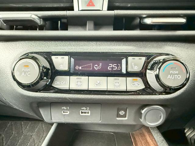 オーラ G FOUR レザーエディション 1オナ 革シート 4WD ETC2.0   ドラレコ BOSEサウンド シートヒータ ハンドルヒータ アラモニ デジタルミラー  NCナビ プロパイ LEDヘッドライト LEDフォグ ワイヤレス充電(15枚目)