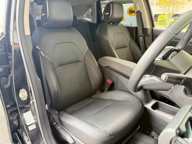 オーラ G FOUR レザーエディション 1オナ 革シート 4WD ETC2.0   ドラレコ BOSEサウンド シートヒータ ハンドルヒータ アラモニ デジタルミラー  NCナビ プロパイ LEDヘッドライト LEDフォグ ワイヤレス充電(20枚目)