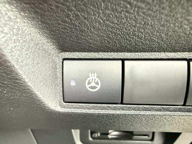 オーラ G FOUR レザーエディション 1オナ 革シート 4WD ETC2.0   ドラレコ BOSEサウンド シートヒータ ハンドルヒータ アラモニ デジタルミラー  NCナビ プロパイ LEDヘッドライト LEDフォグ ワイヤレス充電(25枚目)