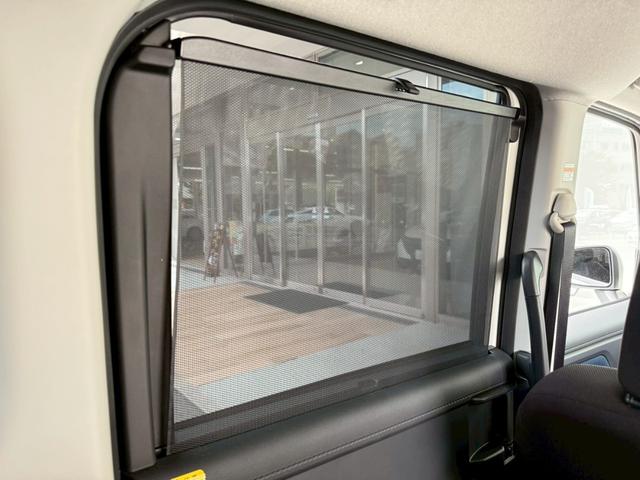 ルーミー カスタムＧ－Ｔ　１オナ　８型ナビ　ＧＲサイドスカート＆リアバンパースポイラ　全周囲Ｍ　前席シートヒータ　両側電動スライドドア　前後ドラレコ　ＥＴＣ　デジタルルームミラ　追従クルーズコントロール　ＬＥＤヘッドライト（16枚目）