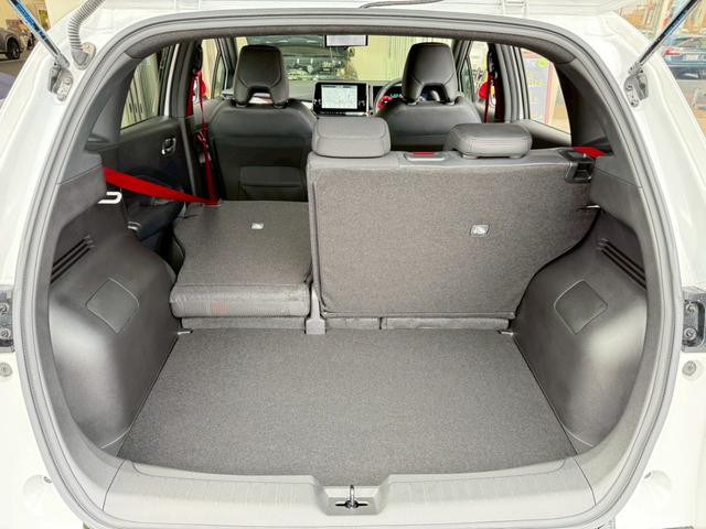 オーラ ニスモ 1オナ ETC2.0  シートヒーター デジタルミラー アラモニ プロパイ NCナビ 寒冷地仕様 ハンドルヒーター NISMO純正17型AW  NISMOエアロ LEDヘッドライト LEDフォグ(24枚目)