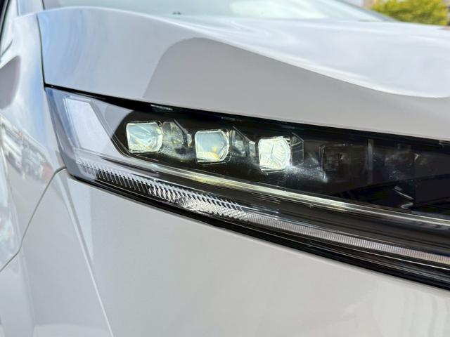 オーラ ニスモ 1オナ ETC2.0  シートヒーター デジタルミラー アラモニ プロパイ NCナビ 寒冷地仕様 ハンドルヒーター NISMO純正17型AW  NISMOエアロ LEDヘッドライト LEDフォグ(26枚目)