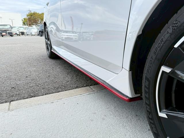 オーラ ニスモ 1オナ ETC2.0  シートヒーター デジタルミラー アラモニ プロパイ NCナビ 寒冷地仕様 ハンドルヒーター NISMO純正17型AW  NISMOエアロ LEDヘッドライト LEDフォグ(28枚目)