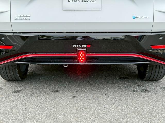オーラ ニスモ 1オナ ETC2.0  シートヒーター デジタルミラー アラモニ プロパイ NCナビ 寒冷地仕様 ハンドルヒーター NISMO純正17型AW  NISMOエアロ LEDヘッドライト LEDフォグ(30枚目)