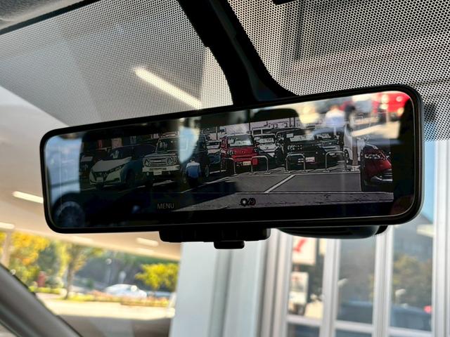 セレナ e-パワー ハイウェイスターV 1オナ 後席モニター ETC ドラレコ 純正10型ナビ 純正15型AW 両側電動スライド デジタルミラー アラモニ アダプティブLED LEDフォグ 衝突軽減装置 踏み間違い防止アシスト(11枚目)