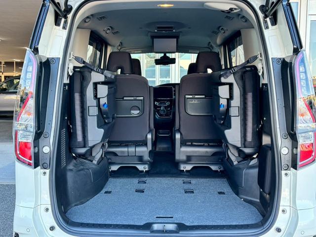 セレナ e-パワー ハイウェイスターV 1オナ 後席モニター ETC ドラレコ 純正10型ナビ 純正15型AW 両側電動スライド デジタルミラー アラモニ アダプティブLED LEDフォグ 衝突軽減装置 踏み間違い防止アシスト(23枚目)
