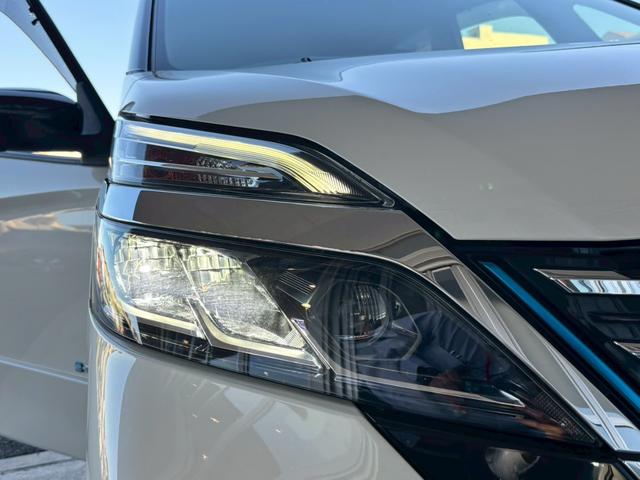 セレナ e-パワー ハイウェイスターV 1オナ 後席モニター ETC ドラレコ 純正10型ナビ 純正15型AW 両側電動スライド デジタルミラー アラモニ アダプティブLED LEDフォグ 衝突軽減装置 踏み間違い防止アシスト(24枚目)