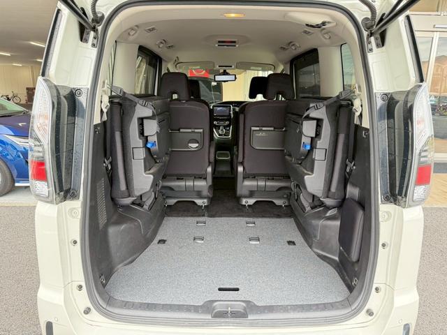 セレナ e-パワー ハイウェイスター 1オナ 9型純正ナビ シートヒータ プロパイ アラビュー ドラレコ ETC デジタルミラー 純正15インチAW  ハンドルヒーター 両側電動スライド LEDヘッドライト LEDフォグ 衝突軽減サポート(26枚目)