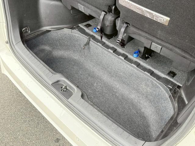 セレナ e-パワー ハイウェイスター 1オナ 9型純正ナビ シートヒータ プロパイ アラビュー ドラレコ ETC デジタルミラー 純正15インチAW  ハンドルヒーター 両側電動スライド LEDヘッドライト LEDフォグ 衝突軽減サポート(28枚目)