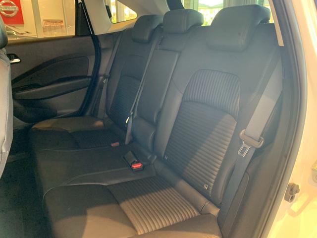 オーラ 　ＮＣナビ　プロパイ　全周囲Ｍ　寒冷地仕様　前後ドラレコ　ＥＴＣ２．０　デジタルルームミラ　シートヒータステアリングヒータ　ワイヤレス充電　１７インチＡＷ　ＳＯＳコール　革ブラックシートＢＯＳＥサウンド（19枚目）