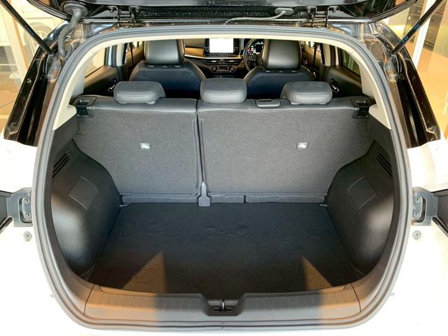 オーラ 　ＮＣナビ　プロパイ　全周囲Ｍ　寒冷地仕様　前後ドラレコ　ＥＴＣ２．０　デジタルルームミラ　シートヒータステアリングヒータ　ワイヤレス充電　１７インチＡＷ　ＳＯＳコール　革ブラックシートＢＯＳＥサウンド（20枚目）