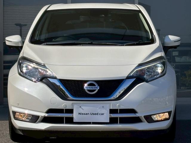 ノート ｅ－パワー　メダリスト　ナビＴＶ　前後ドラレコ　ＥＴＣ　全周囲Ｍ　追従クルコン　デジタルルームミラ　ハーフレザーシート　ＬＥＤヘッドライト　ハイビームアシスト　エマブレ　踏み間違い防止　障害物センサー（28枚目）