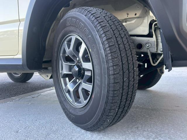 ジムニーシエラ JC 1オナ 純正8型ナビ ドラレコ ETC フルセグTV クルコン 前席シートヒータ セーフティーサポート バックカメラ LEDヘッドライト オートライト プッシュスタート(24枚目)