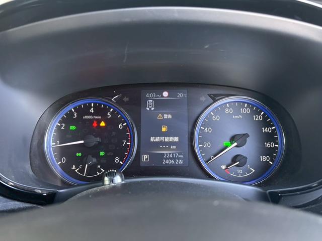 エルグランド ２５０ハイウェイスタープレミアムアーバンクロム　純正１０型ナビ　Ｗサンルーフ　後席Ｍ　ドラレコ前後　ＥＴＣ　全周囲Ｍ　追従クルーズコントロール　両側電動スライドドア　パワーシート　シートヒータ　ブラックレザーシート（6枚目）