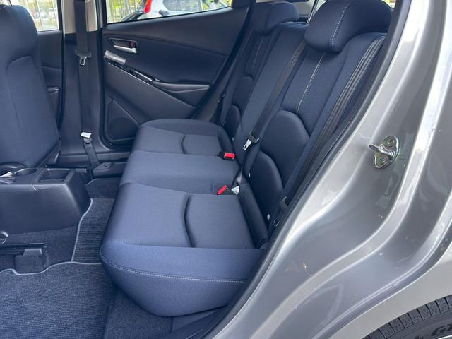 MAZDA2 15Sプロアクティブ Sパッケージ 純正ナビ 全周囲M 前後ドラレコ ETC 追従クルコン 前席シートヒータ ブレーキサポート LEDヘッドライト フルセグTV 障害物センサー(17枚目)