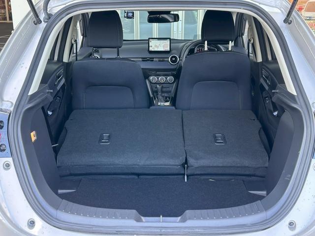 MAZDA2 15Sプロアクティブ Sパッケージ 純正ナビ 全周囲M 前後ドラレコ ETC 追従クルコン 前席シートヒータ ブレーキサポート LEDヘッドライト フルセグTV 障害物センサー(18枚目)