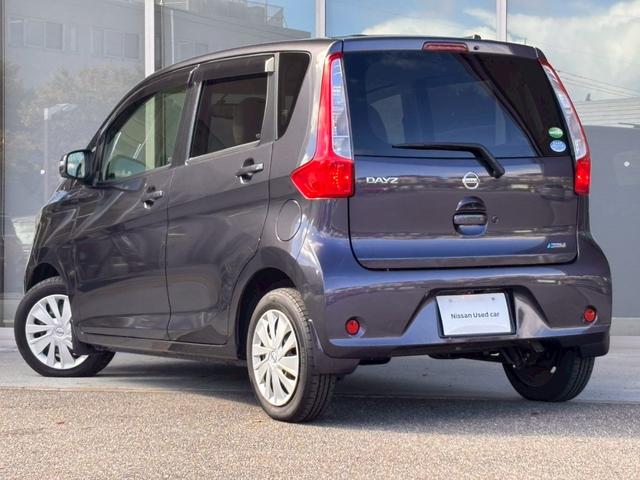 デイズ Ｘ　１オナ　純正ナビ　フルセグＴＶ　全周囲Ｍ　スマートキー　ドアバイザー　アイドリングストップ　ＤＶＤ再生　ＣＤ再生　バックカメラ（22枚目）