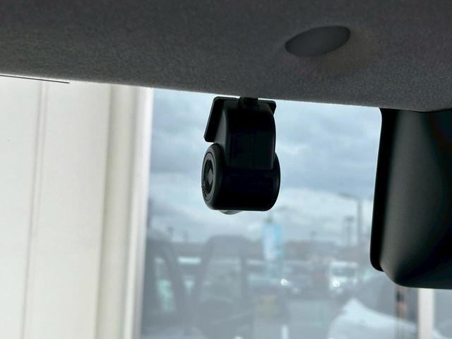 ルーミー カスタムG-T 純正9型ナビ 前後ドラレコ 全周囲M 追従クルコン ETC2.0 1オナ コンフォートPKG シートヒータ シートバックテーブル 両側電動スライドドア LEDヘッドライト 障害物センサー(12枚目)