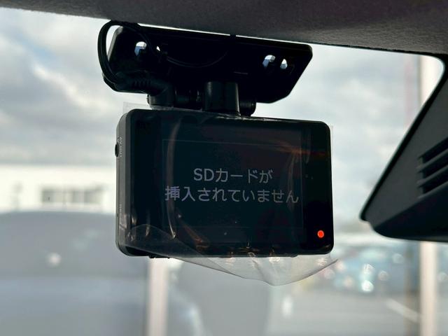 スイフトスポーツ ベースグレード 1オナ 6速MT車 7型ナビ ドラレコ前後 全周囲カメラ 追従クルコン ETC LEDヘッドライト フォグランプ ブレーキアシスト プッシュスタート TVスイッチ シートヒーター ステアリングスイッチ(8枚目)