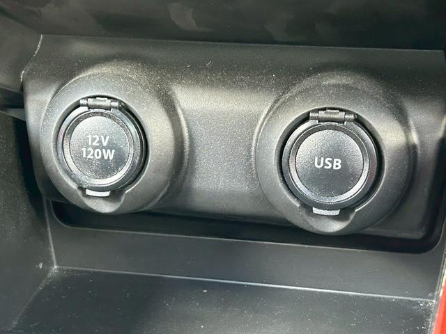 スイフトスポーツ ベースグレード 1オナ 6速MT車 7型ナビ ドラレコ前後 全周囲カメラ 追従クルコン ETC LEDヘッドライト フォグランプ ブレーキアシスト プッシュスタート TVスイッチ シートヒーター ステアリングスイッチ(14枚目)