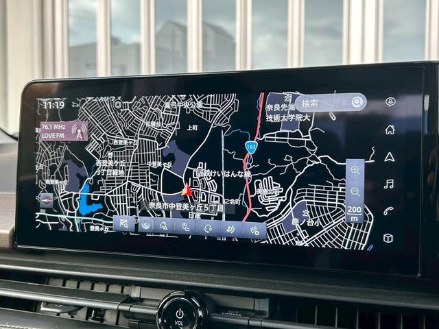 セレナ ｅ－パワー　ハイウェイスターＶ　ＮＣ１２．３ナビ　ＨＯＴプラスＰＫＧ　プロパイ　全周囲Ｍ　ドラレコ前後　ＥＴＣ２．０　ワイヤレス充電　アダクティブＬＥＤヘッド　両側電動スライドドア　シートヒータ　ステアリングヒータ（10枚目）
