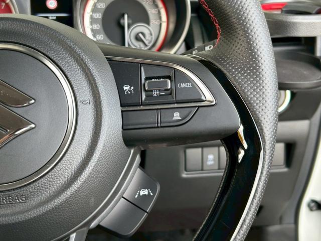 スイフトスポーツ ベースグレード　１オナ　ＨＫＳマフラ　６速ＭＴ　ディスプレイオーディオ　デジタルルームミラー　Ｂカメラ　シートヒータ　クリアランスソナー　ＥＴＣ　ＬＥＤヘッドライト　純正１７インチＡＷ　衝突被害軽減ブレーキ（17枚目）