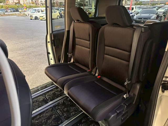 セレナ ｅ－パワー　ハイウェイスターＶ　カロッツェリアメモリナビ　アラウンドビューモニター　プロパイロット　シートヒーター　フルセグ　シートヒーター　ステアリングヒーター　両側パワースライドドア　デジタルインナーミラー（18枚目）