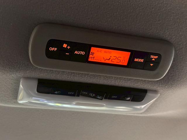 セレナ ｅ－パワー　ハイウェイスターＶ　カロッツェリアメモリナビ　アラウンドビューモニター　プロパイロット　シートヒーター　フルセグ　シートヒーター　ステアリングヒーター　両側パワースライドドア　デジタルインナーミラー（23枚目）