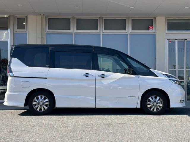セレナ ｅ－パワー　ハイウェイスターＶ　カロッツェリアメモリナビ　アラウンドビューモニター　プロパイロット　シートヒーター　フルセグ　シートヒーター　ステアリングヒーター　両側パワースライドドア　デジタルインナーミラー（35枚目）