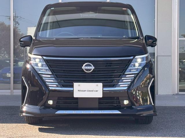 セレナ ｅ－パワー　ルキシオン　ＮＣ１２．３ナビ　後席モニタ　フロントエアロ３点オプション　プロパイロット２．０　　　全周囲Ｍ　　　シートヒータ　ヘッドアップディスプレイ　合皮シート　ワイヤレス充電　両側電動スライド（35枚目）