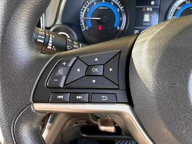 デイズ Ｘ　純９型ナビ　全周囲Ｍ　ドラレコ前後　ＥＴＣ　ＬＥＤヘッドライト　衝突被害軽減ブレーキ　踏み間違い防止　障害物センサー　スマートキー　純正ＡＷ（16枚目）