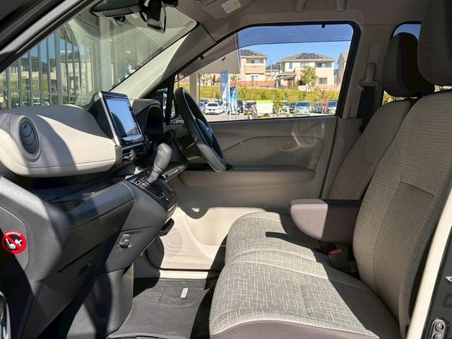 デイズ Ｘ　純９型ナビ　全周囲Ｍ　ドラレコ前後　ＥＴＣ　ＬＥＤヘッドライト　衝突被害軽減ブレーキ　踏み間違い防止　障害物センサー　スマートキー　純正ＡＷ（21枚目）