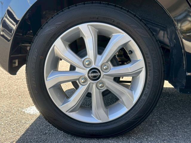 デイズ Ｘ　純９型ナビ　全周囲Ｍ　ドラレコ前後　ＥＴＣ　ＬＥＤヘッドライト　衝突被害軽減ブレーキ　踏み間違い防止　障害物センサー　スマートキー　純正ＡＷ（26枚目）