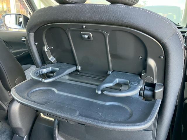 セレナ ｅ－パワー　ハイウェイスターＶ　１オナ　純１０型ナビ　後席Ｍ　プロパイ　全周囲Ｍ　ドラレコ前後　ＥＴＣ　デジタルルームミラ　１６インチＡＷ　両側電動スライド　衝突被害軽減ブレーキ　障害物センサ　踏み間違い防止　ＬＥＤヘッドライト（20枚目）