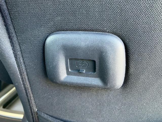 セレナ ｅ－パワー　ハイウェイスターＶ　１オナ　純１０型ナビ　後席Ｍ　プロパイ　全周囲Ｍ　ドラレコ前後　ＥＴＣ　デジタルルームミラ　１６インチＡＷ　両側電動スライド　衝突被害軽減ブレーキ　障害物センサ　踏み間違い防止　ＬＥＤヘッドライト（21枚目）