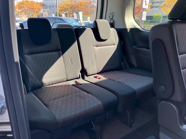 セレナ ｅ－パワー　ハイウェイスターＶ　１オナ　純１０型ナビ　後席Ｍ　プロパイ　全周囲Ｍ　ドラレコ前後　ＥＴＣ　デジタルルームミラ　１６インチＡＷ　両側電動スライド　衝突被害軽減ブレーキ　障害物センサ　踏み間違い防止　ＬＥＤヘッドライト（22枚目）