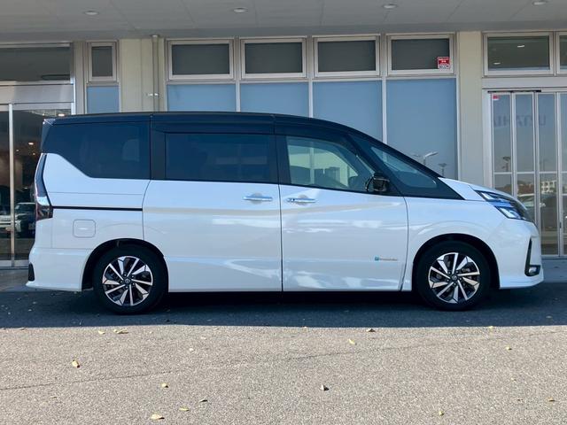 セレナ ｅ－パワー　ハイウェイスターＶ　１オナ　純１０型ナビ　後席Ｍ　プロパイ　全周囲Ｍ　ドラレコ前後　ＥＴＣ　デジタルルームミラ　１６インチＡＷ　両側電動スライド　衝突被害軽減ブレーキ　障害物センサ　踏み間違い防止　ＬＥＤヘッドライト（33枚目）