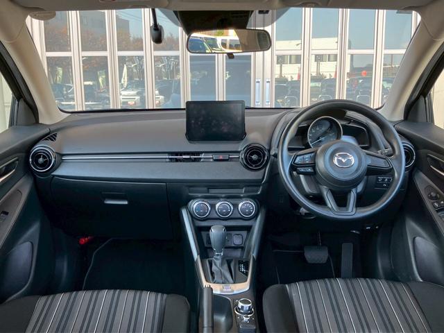 ＭＡＺＤＡ２ １５Ｓ　スマートエディション　１オナ　メーカナビ　ドラレコ前後　ＥＴＣ　全周囲Ｍ　ＬＥＤヘッドライト　障害物センサ　ブラインドスポット　プッシュスタート　ＭＴモード　アイドリングストップ（5枚目）