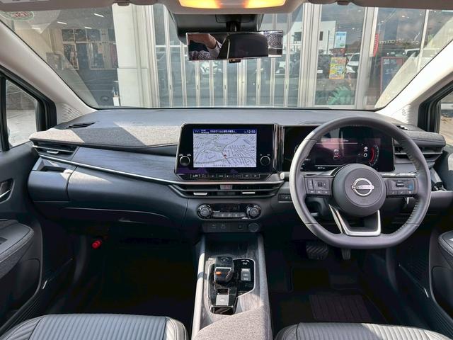 オーラ Ｇ　レザーエディション　ＭＣ後　ＮＣナビ　プロパイ　全周囲Ｍ　ＥＴＣ２．０　ＢＯＳＥサウンド　ワイヤレス充電　ＳＯＳコール　パワーシート　デジタルルームミラ　アダクティブＬＥＤヘッドライト　ブラック革シート（7枚目）