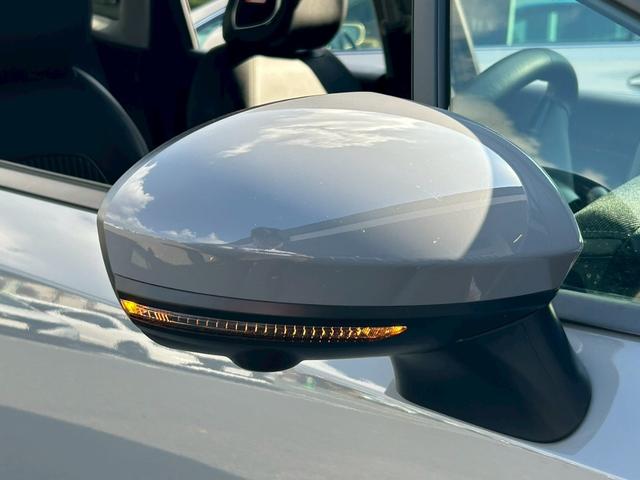 オーラ Ｇ　レザーエディション　ＭＣ後　ＮＣナビ　プロパイ　全周囲Ｍ　ＥＴＣ２．０　ＢＯＳＥサウンド　ワイヤレス充電　ＳＯＳコール　パワーシート　デジタルルームミラ　アダクティブＬＥＤヘッドライト　ブラック革シート（42枚目）