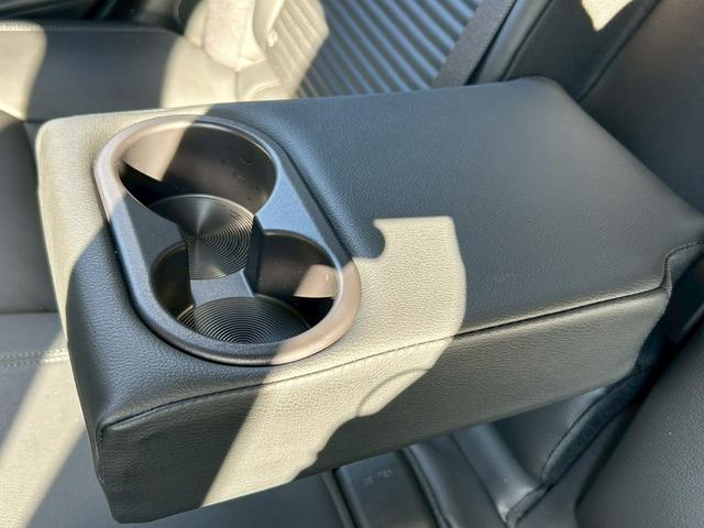 オーラ Ｇ　レザーエディション　ＭＣ後　ＮＣナビ　プロパイ　全周囲Ｍ　ＥＴＣ２．０　ＢＯＳＥサウンド　ワイヤレス充電　ＳＯＳコール　パワーシート　デジタルルームミラ　アダクティブＬＥＤヘッドライト　ブラック革シート（46枚目）