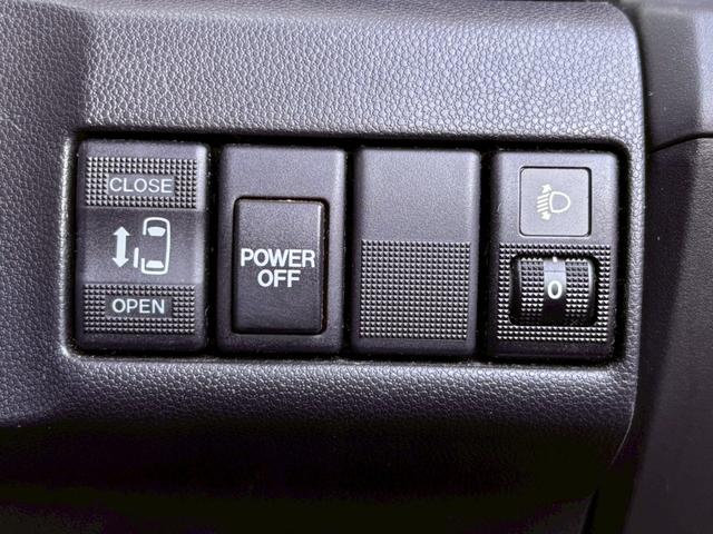 ラフェスタ ハイウェイスターG 純正ナビフルセグTV ETC ドラレコ バックカメラ 助手席側電動スライドドア&イージークロージャー オートエアコン 純正AW(12枚目)