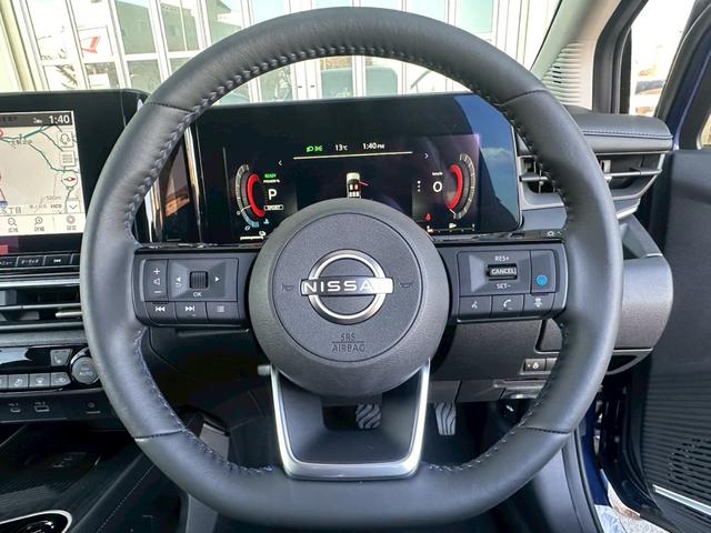 オーラ オーテック　スポーツスペック　ＮＣナビ　プロパイ　全周囲Ｍ　寒冷地仕様　シートヒータ　ステアリングヒータ　レザーシート　ＢＯＳＥサウンド　ワイヤレス充電　デジタルルームミラ　アダクティブＬＥＤヘッドライト　ディスプレイオーディオ（8枚目）