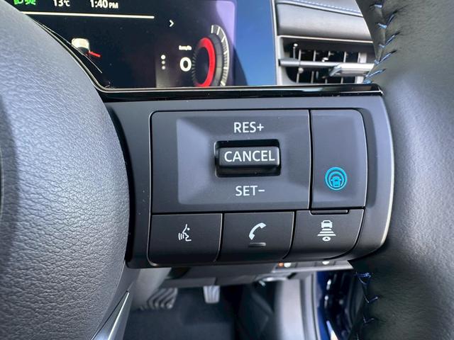 オーラ オーテック　スポーツスペック　ＮＣナビ　プロパイ　全周囲Ｍ　寒冷地仕様　シートヒータ　ステアリングヒータ　レザーシート　ＢＯＳＥサウンド　ワイヤレス充電　デジタルルームミラ　アダクティブＬＥＤヘッドライト　ディスプレイオーディオ（12枚目）