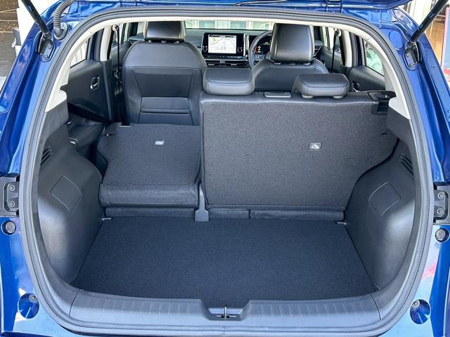 オーラ オーテック　スポーツスペック　ＮＣナビ　プロパイ　全周囲Ｍ　寒冷地仕様　シートヒータ　ステアリングヒータ　レザーシート　ＢＯＳＥサウンド　ワイヤレス充電　デジタルルームミラ　アダクティブＬＥＤヘッドライト　ディスプレイオーディオ（33枚目）