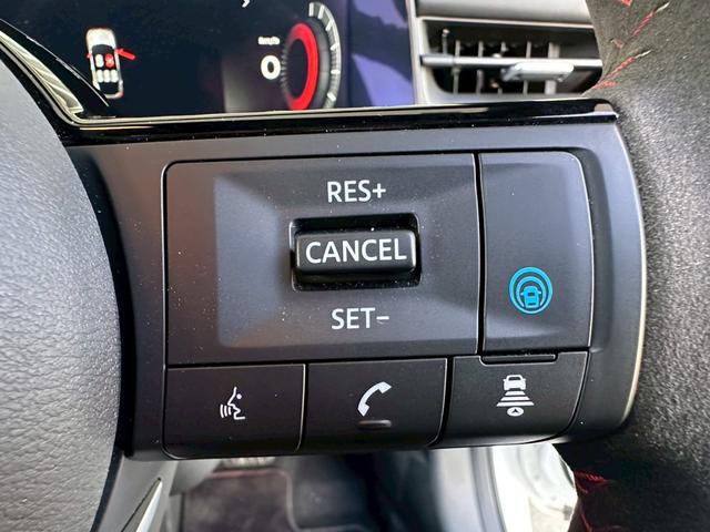 オーラ ニスモ NCナビ フルセグTV プロパイロット アラウンドビューモニタ デジタルミラ ブラックレザーシート エマブレ 踏み間違い防止 障害物センサー 純正17インチAW LEDヘッドライト NISMO(18枚目)