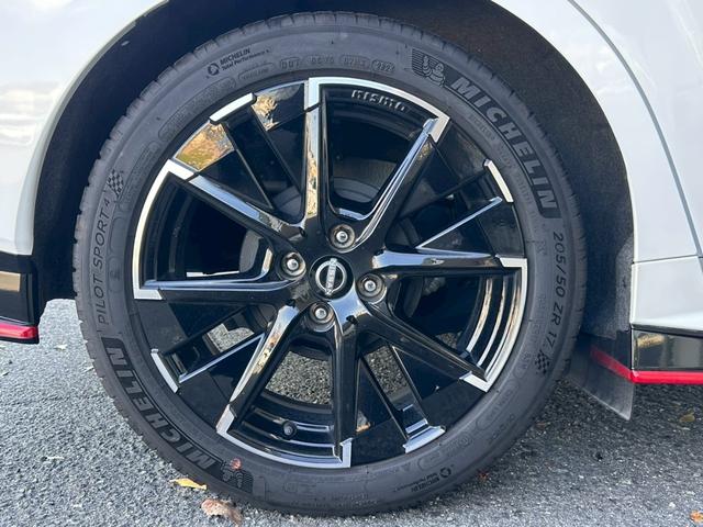 オーラ ニスモ NCナビ フルセグTV プロパイロット アラウンドビューモニタ デジタルミラ ブラックレザーシート エマブレ 踏み間違い防止 障害物センサー 純正17インチAW LEDヘッドライト NISMO(27枚目)