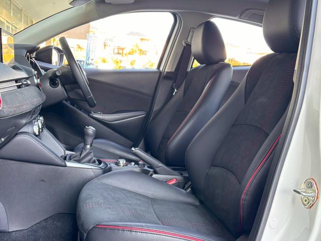 MAZDA2 XDスポルト+ 1オナ 6速MT ディーゼル車 Mナビ 全周囲M 追従クルコン ハーフレザーシート シートヒータ パワーシート シートメモリ ETC LEDヘッドライト フルセグTV ETC ブラインドスポットモニタ(23枚目)
